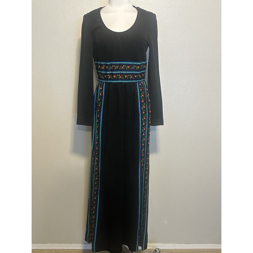 Vintage 70s Domino Maxi Dress Black Knit Peasant Festival‎ Floral Hippie sz.S-M